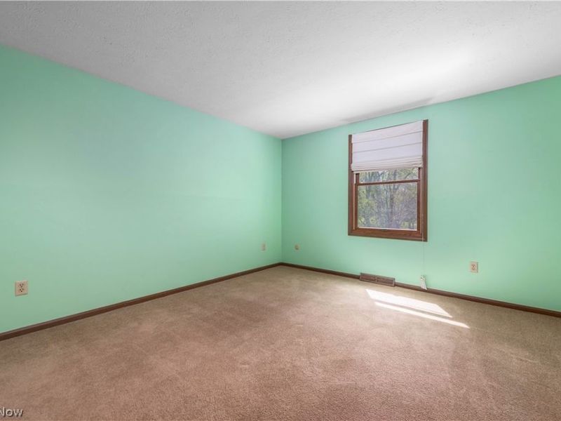 16225 Lake Forest Drive , Strongsville, OH 44136 Photo 39