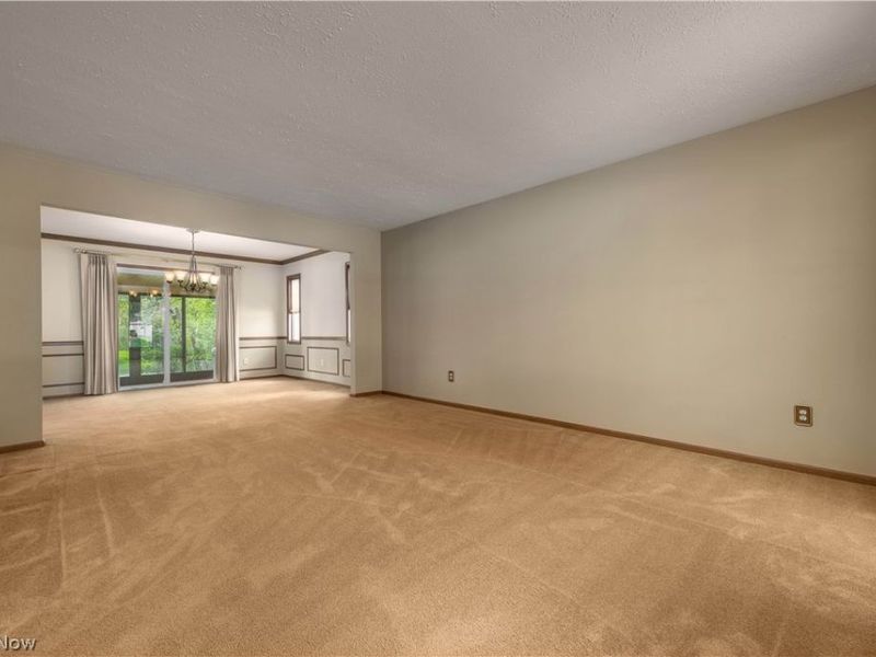 16225 Lake Forest Drive , Strongsville, OH 44136 Photo 8