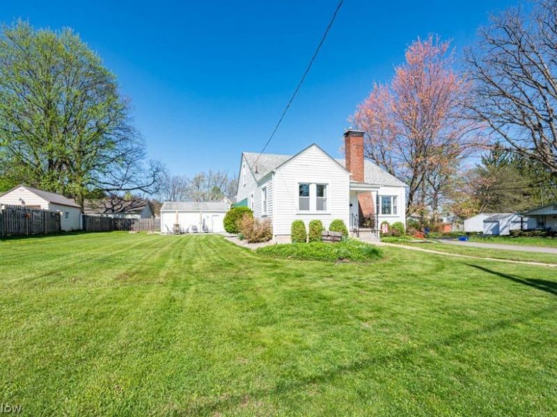 102 S Main Street, Austintown, OH 44515 Photo 2