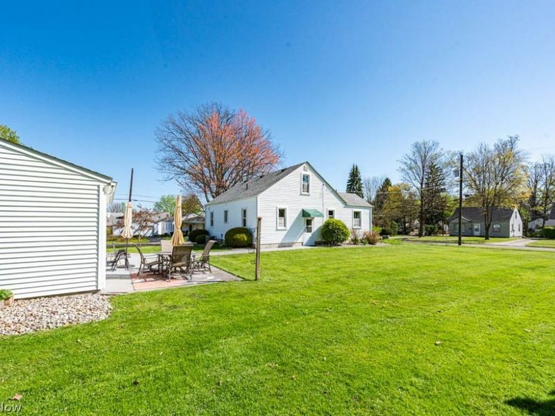 102 S Main Street, Austintown, OH 44515 Photo 49