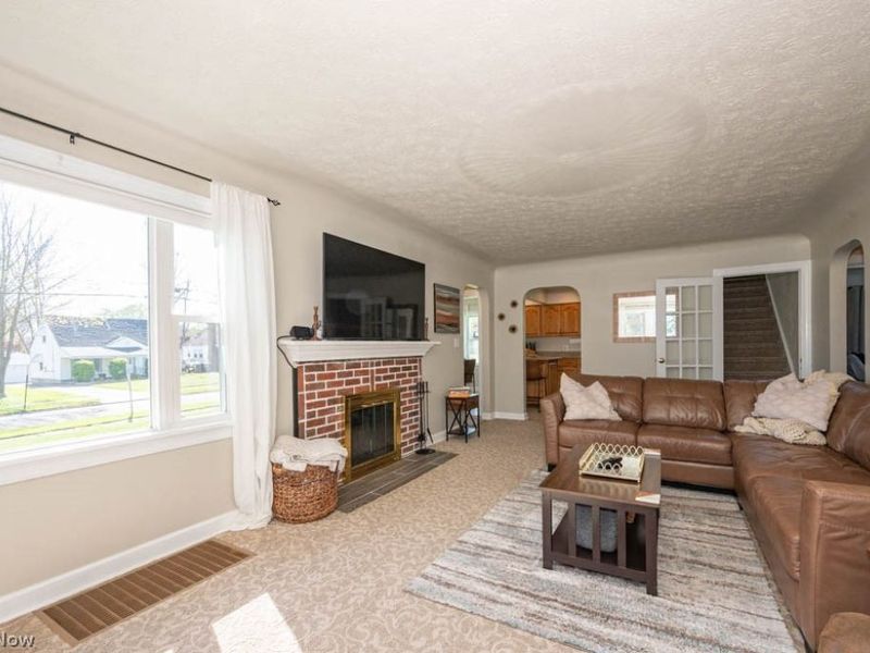 102 S Main Street, Austintown, OH 44515 Photo 9