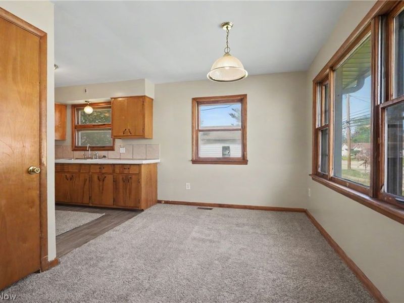 1342 South Hawkins Ave , Akron, OH 44320 Photo 12