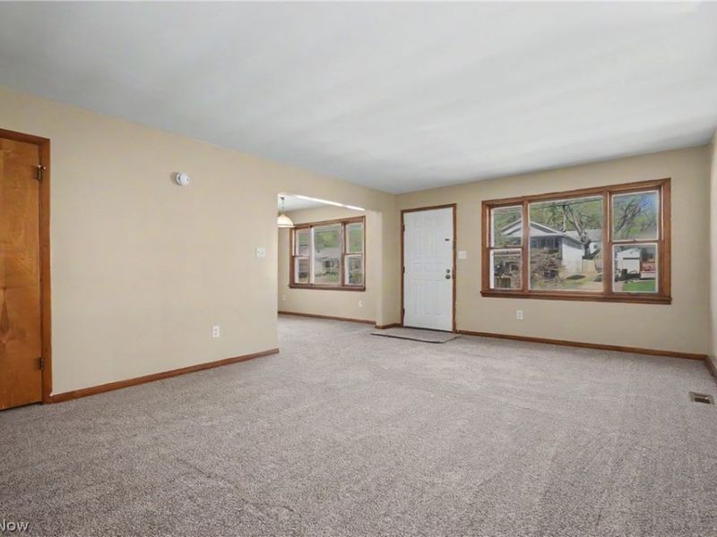 1342 South Hawkins Ave , Akron, OH 44320 Photo 8