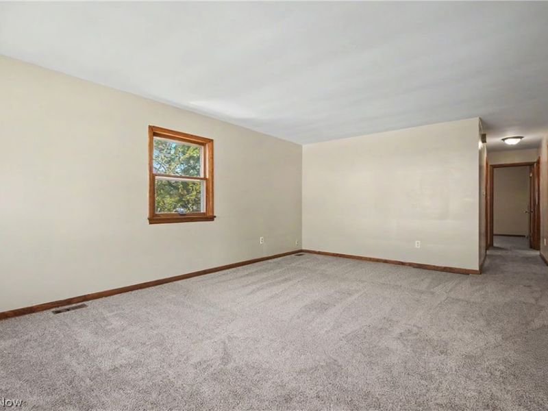 1342 South Hawkins Ave , Akron, OH 44320 Photo 9