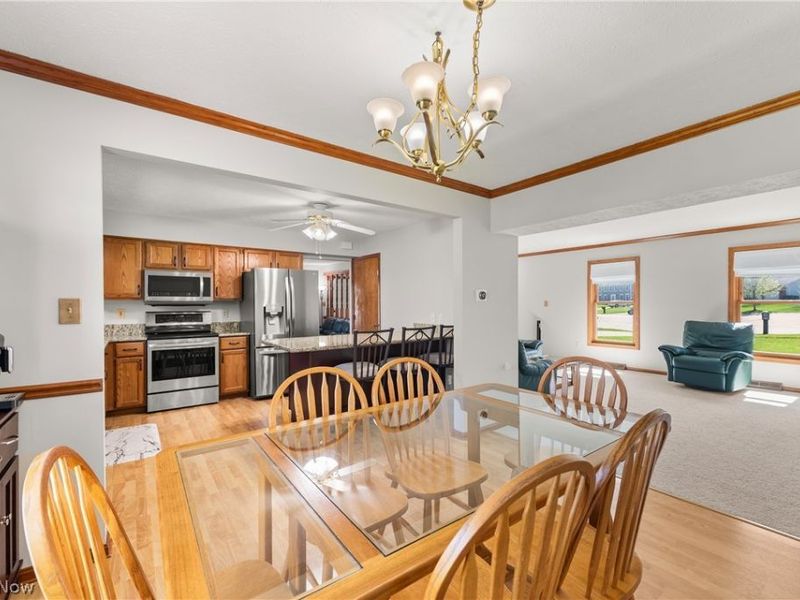 13811 Lodge Drive , North Royalton, OH 44133 Photo 11