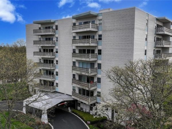 275 N Portage Path, Unit 3B, Akron, OH 44303