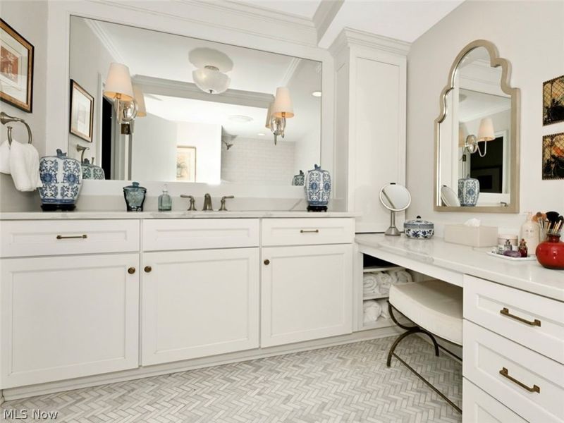 275 N Portage Path, Unit 3B, Akron, OH 44303 Photo 10