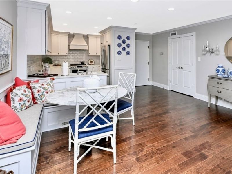 275 N Portage Path, Unit 3B, Akron, OH 44303 Photo 6