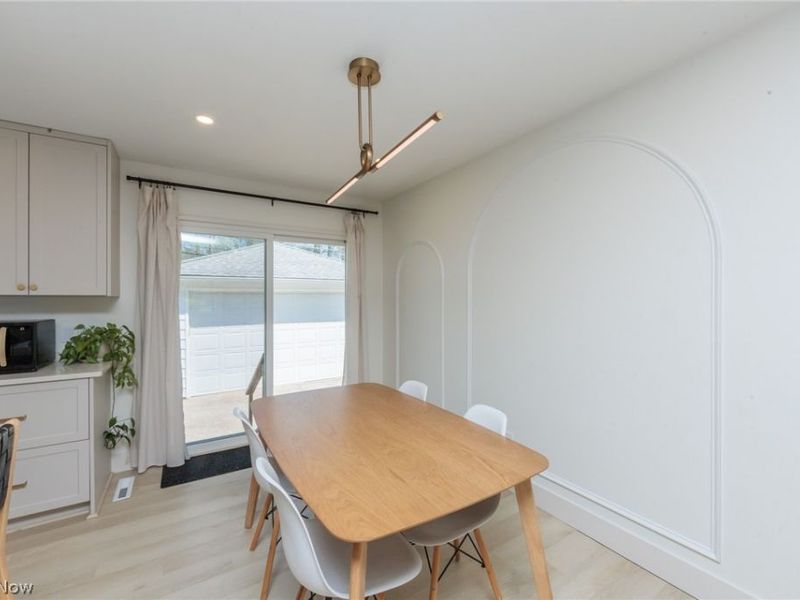 24456 Noreen Drive , North Olmsted, OH 44070 Photo 12