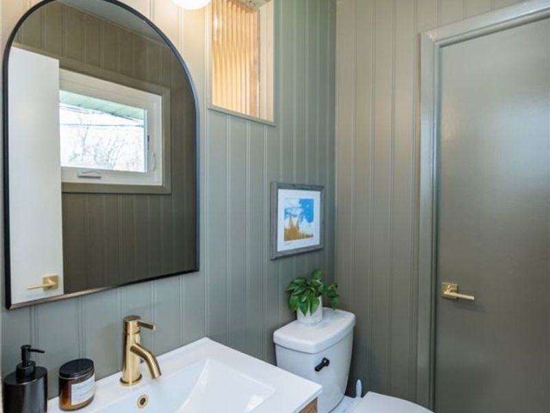 24456 Noreen Drive , North Olmsted, OH 44070 Photo 20