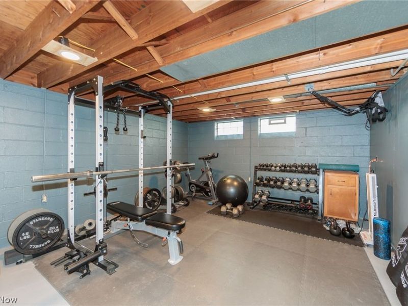 24456 Noreen Drive , North Olmsted, OH 44070 Photo 31