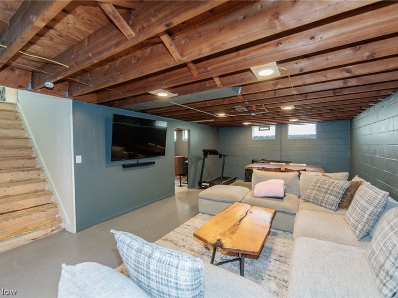 24456 Noreen Drive , North Olmsted, OH 44070 Photo 32