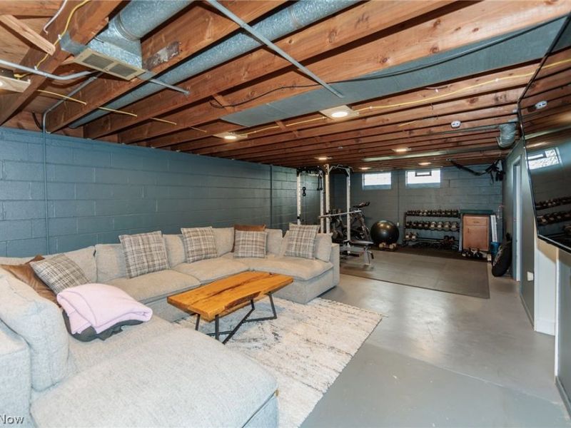 24456 Noreen Drive , North Olmsted, OH 44070 Photo 33