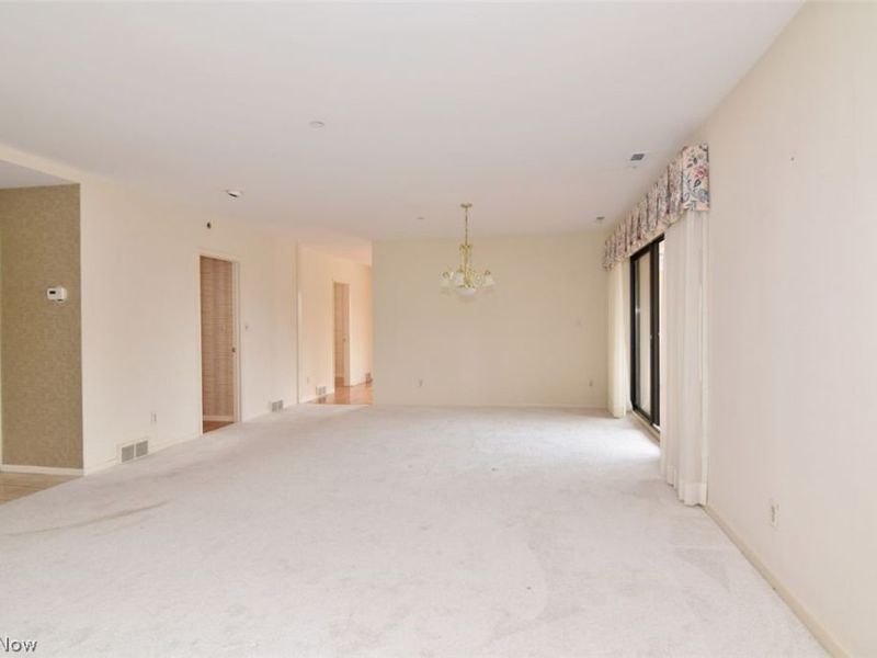 27500 Cedar Road , Unit 206, Beachwood, OH 44122 Photo 3