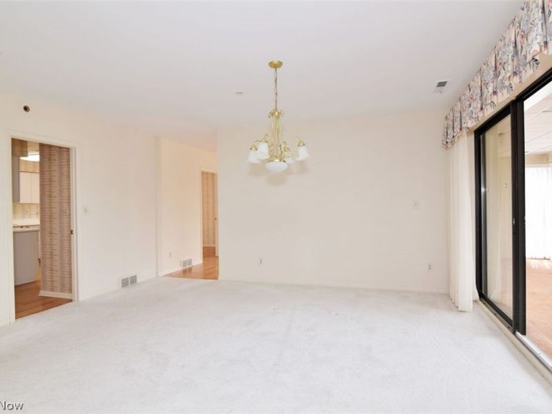27500 Cedar Road , Unit 206, Beachwood, OH 44122 Photo 6