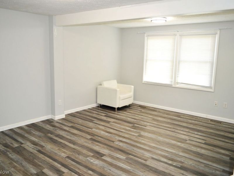 7433 Noble Court , Mentor, OH 44060 Photo 3