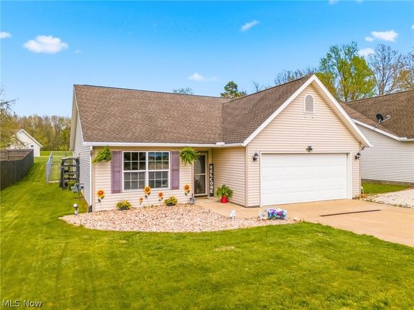 326 Park Drive SE, Brewster, OH 44613