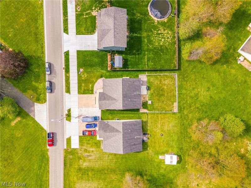 326 Park Drive SE, Brewster, OH 44613 Photo 4