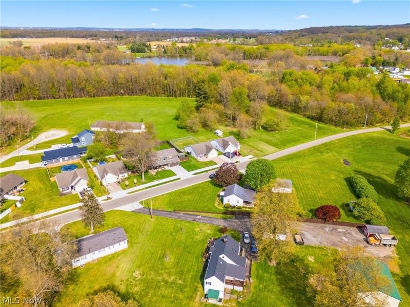 326 Park Drive SE, Brewster, OH 44613 Photo 5