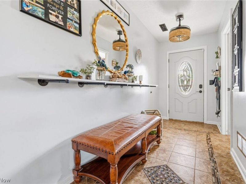 326 Park Drive SE, Brewster, OH 44613 Photo 8