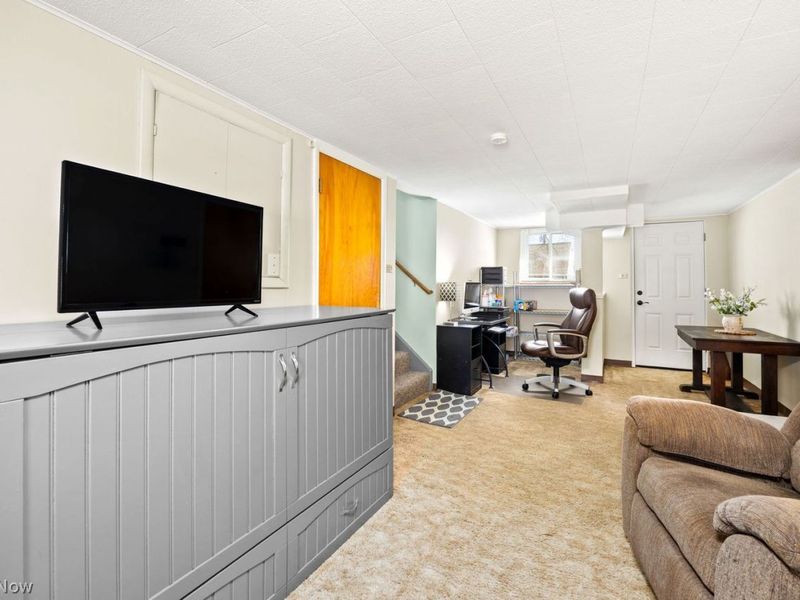 1883 Highview Avenue , Akron, OH 44301 Photo 17