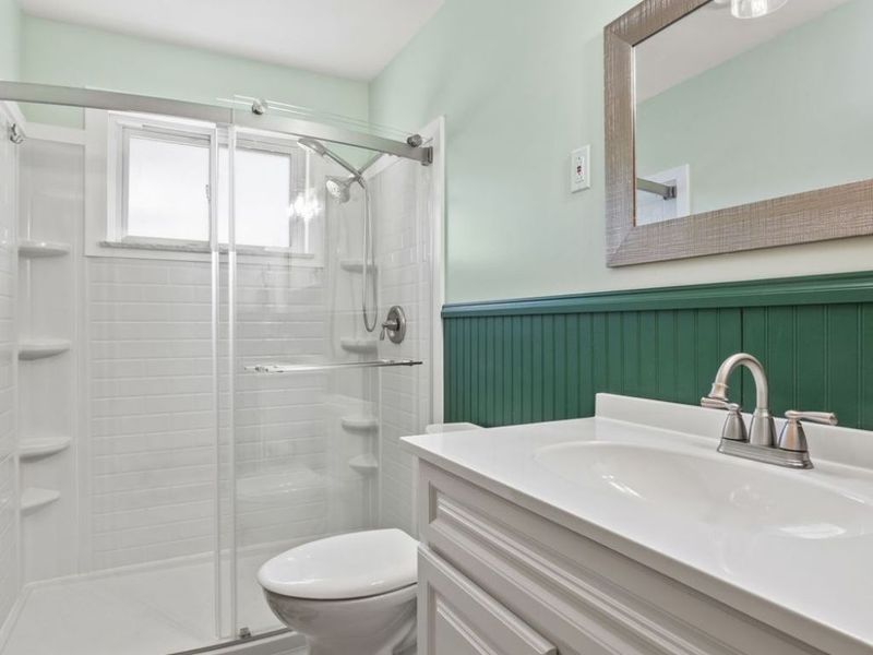 1883 Highview Avenue , Akron, OH 44301 Photo 8