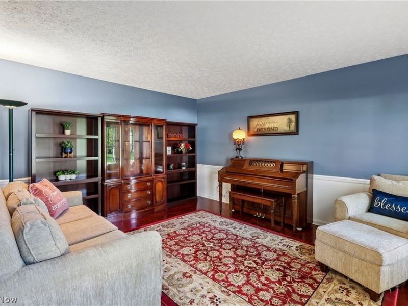 32245 Country Club Drive , Avon Lake, OH 44012 Photo 15