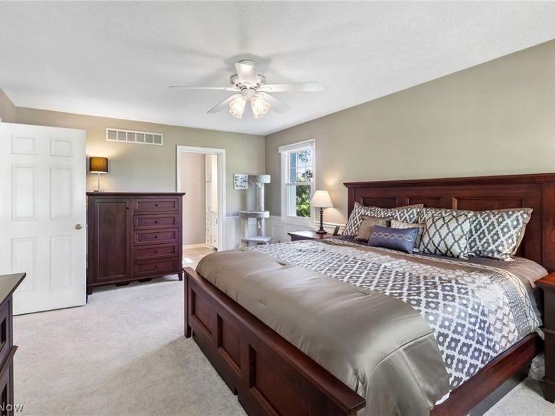 32245 Country Club Drive , Avon Lake, OH 44012 Photo 16