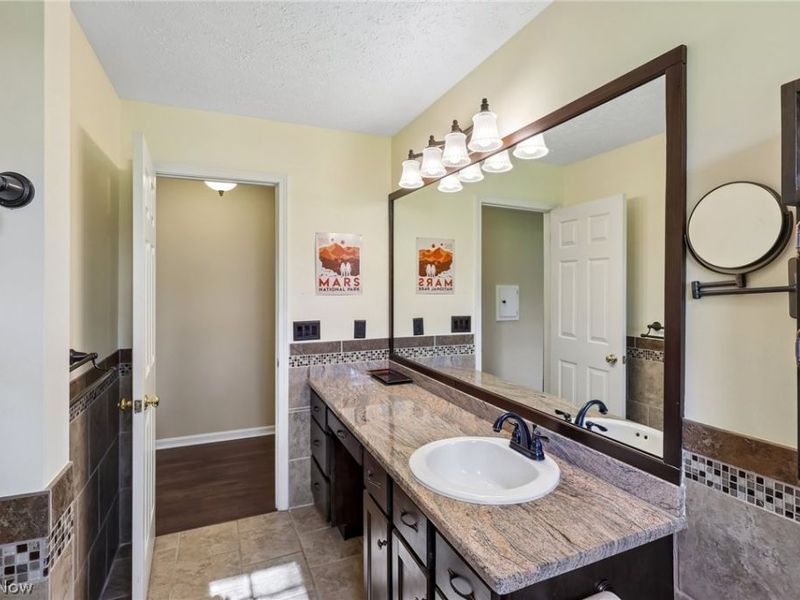 32245 Country Club Drive , Avon Lake, OH 44012 Photo 30