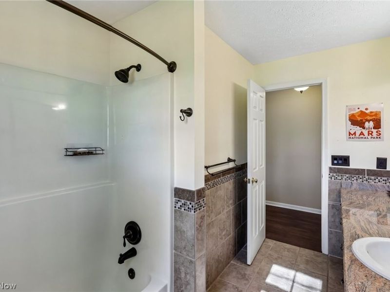 32245 Country Club Drive , Avon Lake, OH 44012 Photo 31