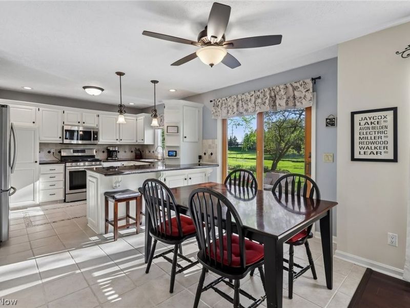 32245 Country Club Drive , Avon Lake, OH 44012 Photo 7