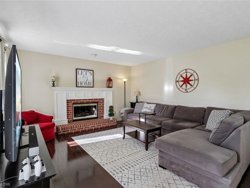 32245 Country Club Drive , Avon Lake, OH 44012 Photo 8