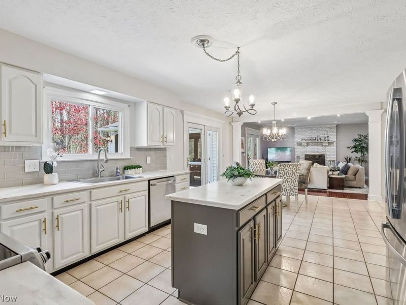 8688 Lake In The Woods Trail , Chagrin Falls, OH 44023 Photo 16