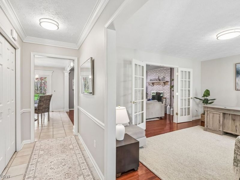 8688 Lake In The Woods Trail , Chagrin Falls, OH 44023 Photo 5