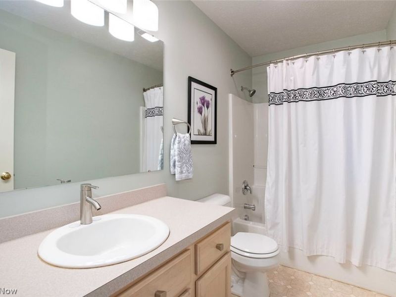 1089 Oak Street , Medina, OH 44256 Photo 35