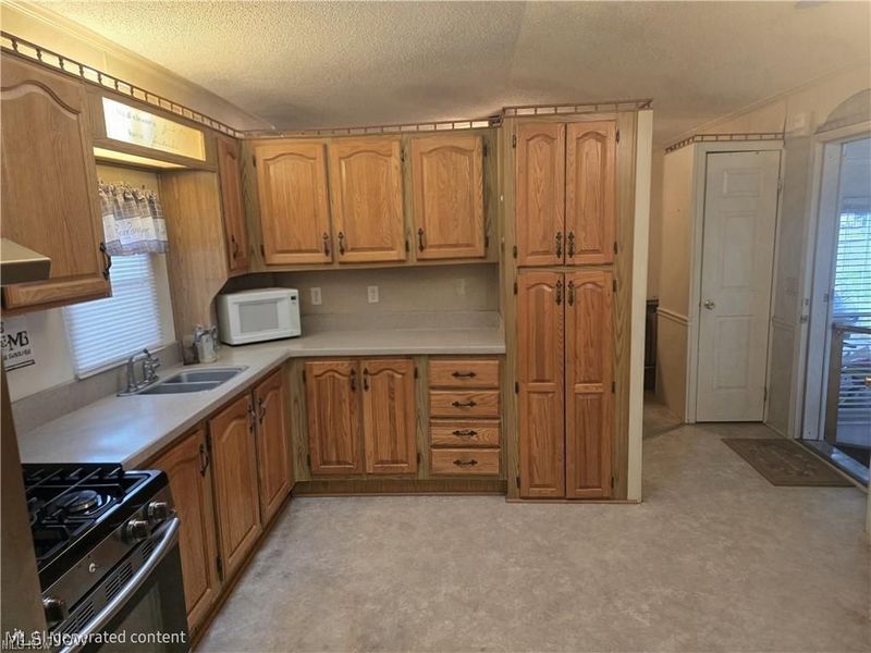 1229 Columbiana- Lisbon Road , Unit 41, Columbiana, OH 44408 Photo 7