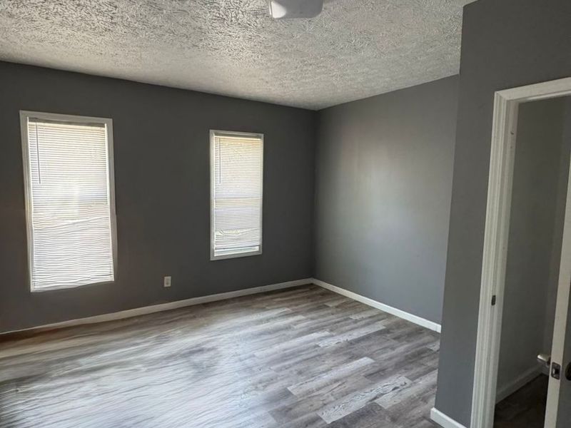 5053 Pershing Avenue , Cleveland, OH 44127 Photo 13