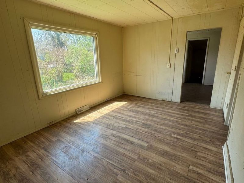 5053 Pershing Avenue , Cleveland, OH 44127 Photo 16