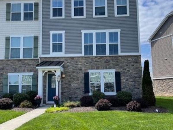 4054 Overview Drive, Canonsburg, PA 15317