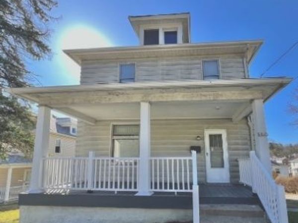 438 Harvey, Greensburg, PA 15601