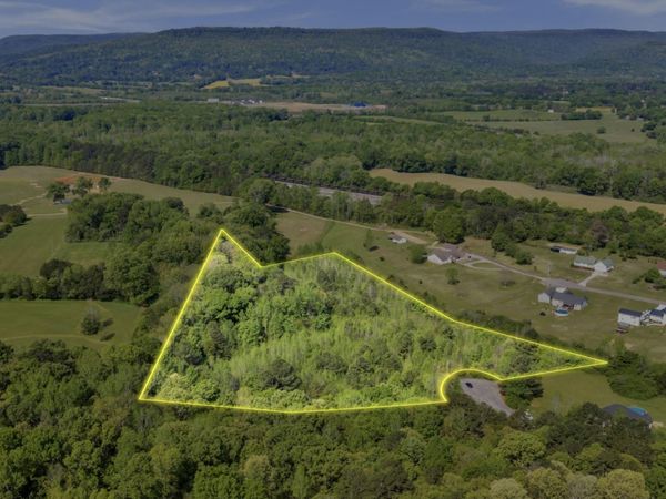 127 Rich Drive, Bridgeport, AL 35740