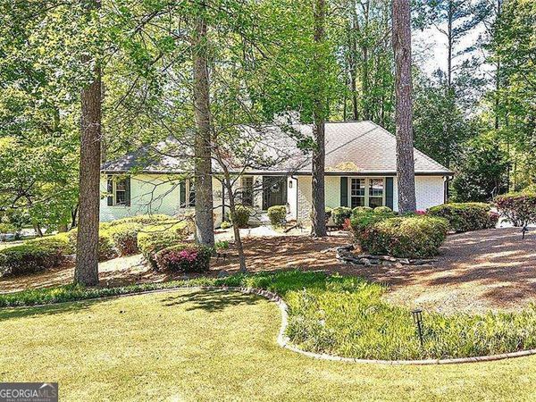 1792 Walker Ridge Drive SW, Marietta, GA 30064