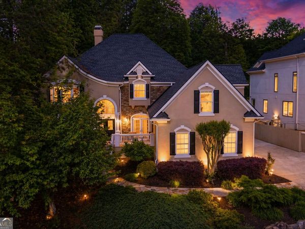 1346 Waterford Green Close NE, Marietta, GA 30068