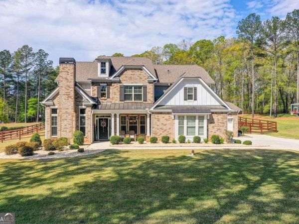 49 Hodges Street, Newnan, GA 30263