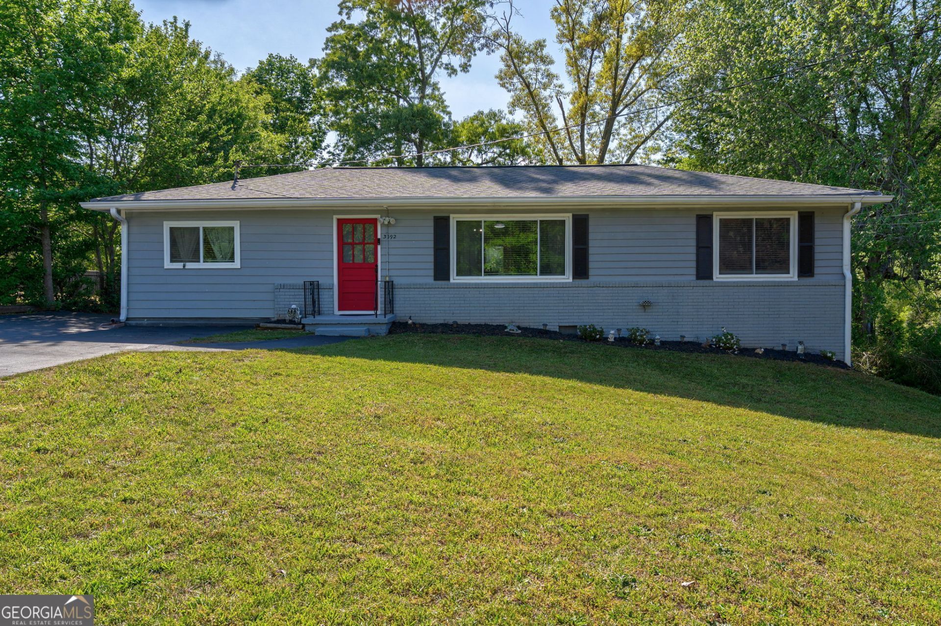 3092 Biggern Avenue Se, Smyrna, GA 30082 Main Photo
