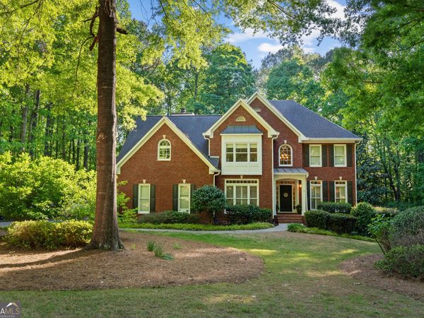 185 Woodcreek Lane, Fayetteville, GA 30215
