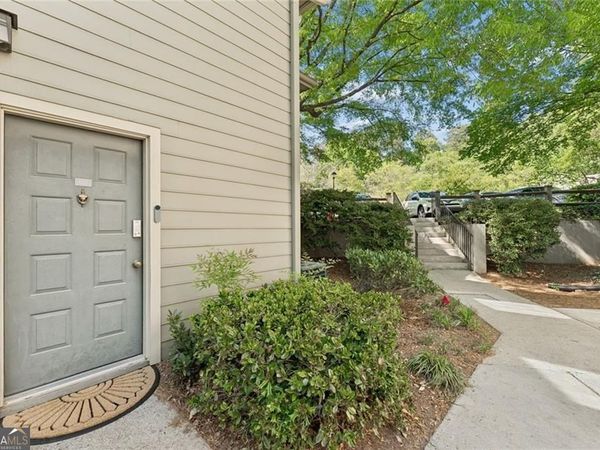 2901 Lenox Way NE, Unit 601, Atlanta, GA 30324