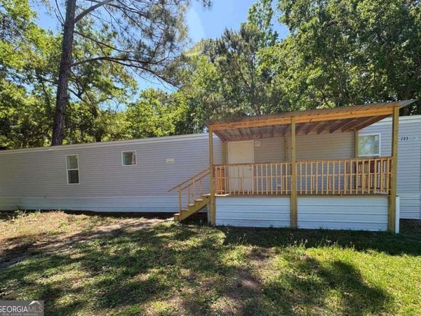 203 Sloan Street, St. Marys, GA 31558