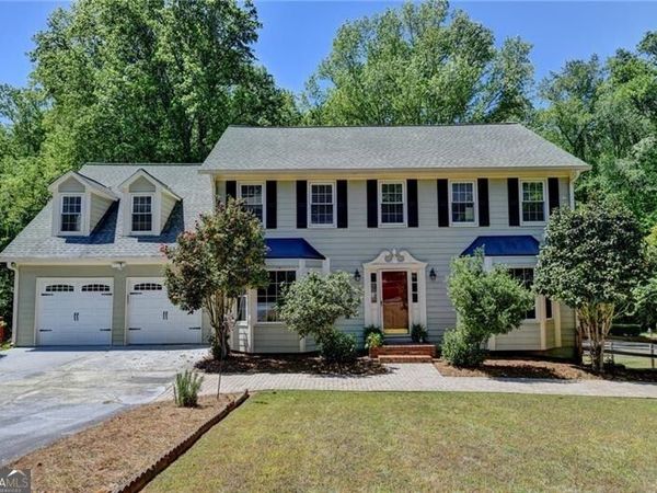 2825 Shurburne Drive, Alpharetta, GA 30022