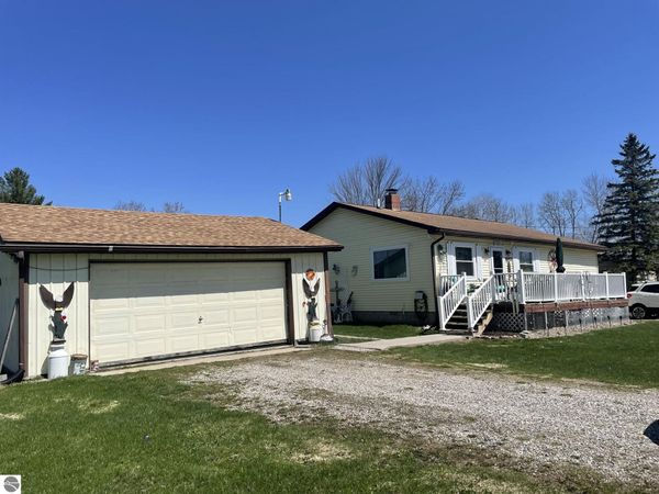 3557 Coveview Drive, Lupton, MI 48635